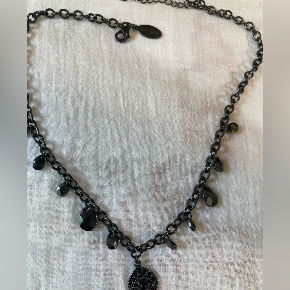 White House Black Market Black Victorian Designed Bib‎ Necklace - Picture 4 of 10